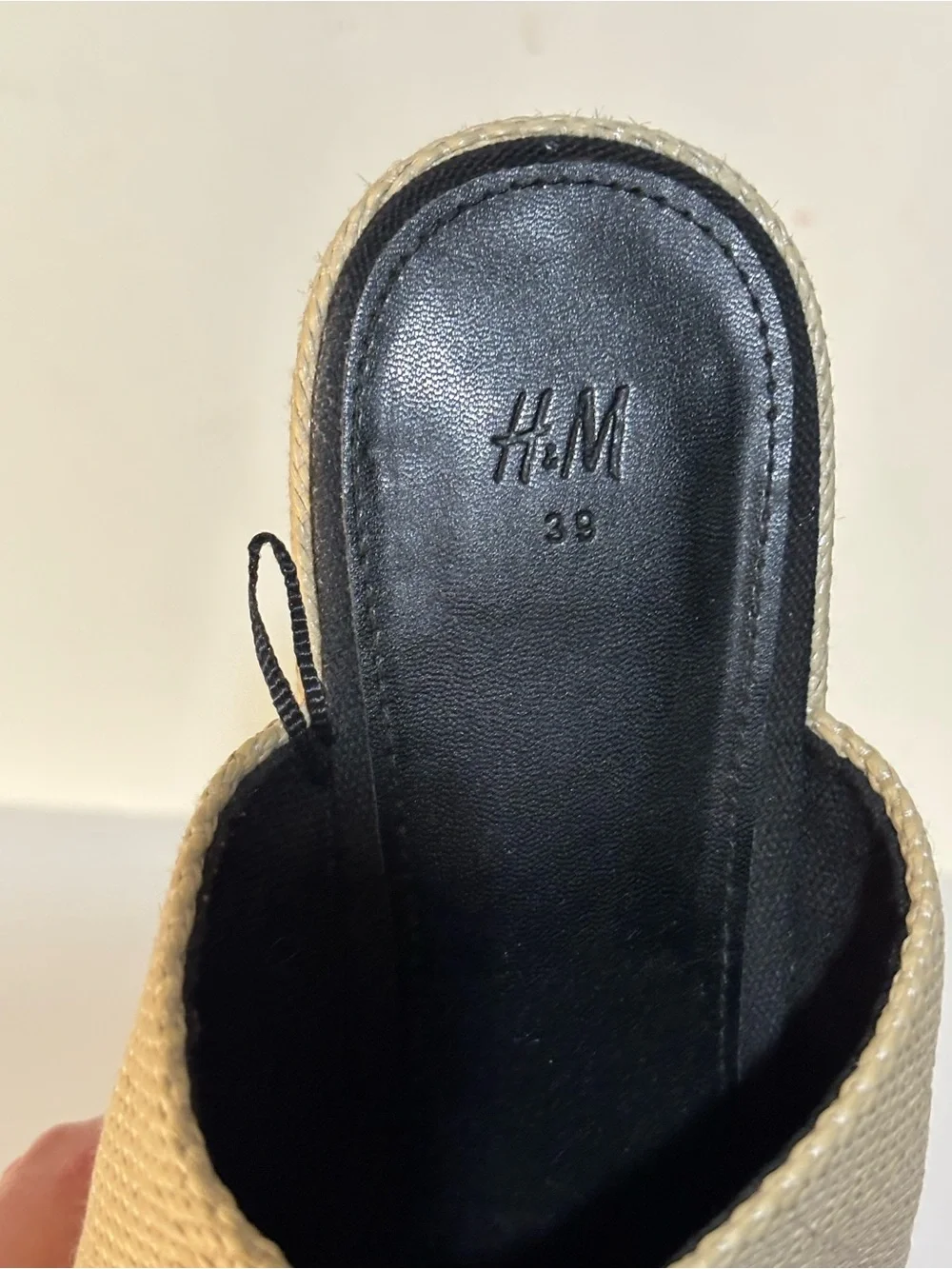 H&M Cream Woven Platform Mule Heels Size 8.5